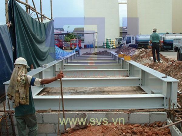 Cân ô tô cân xe tải bàn cân nửa thép nửa bê tông kiểu cân nổi WB05